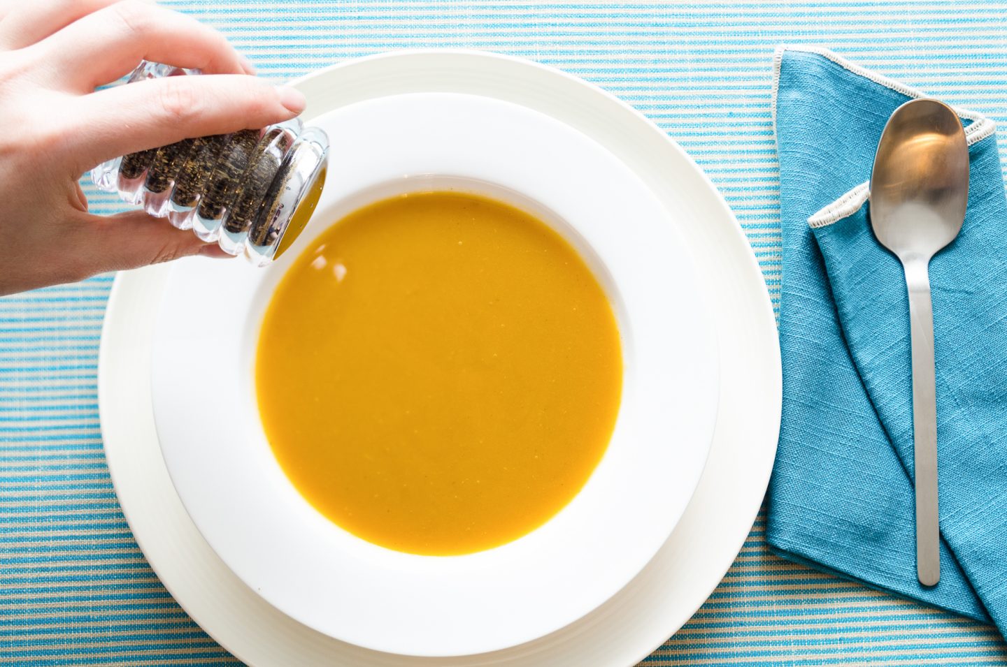 Dunelm bowls and napkins soup